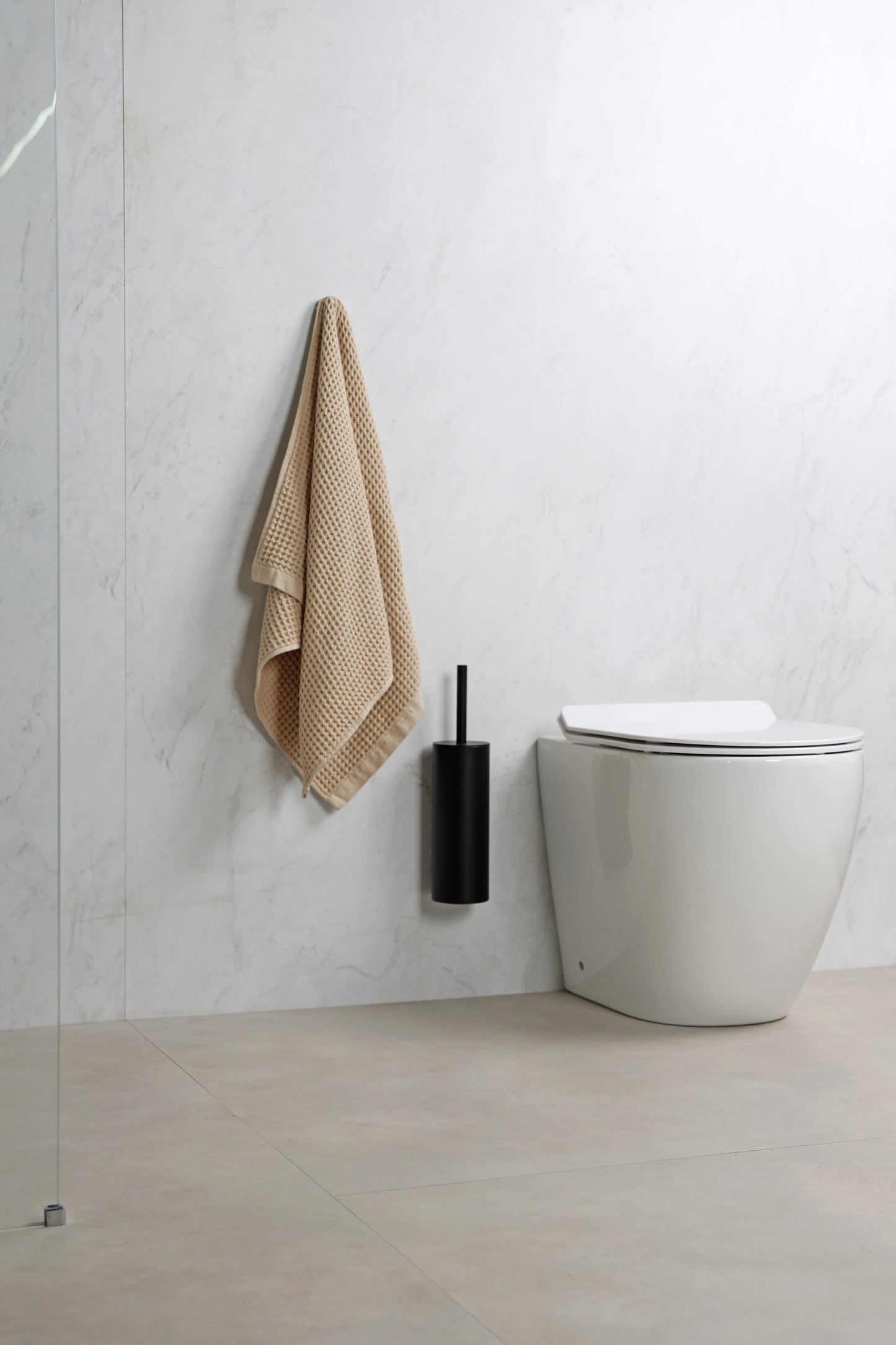 Schwarze Toilettenbürste EQULA