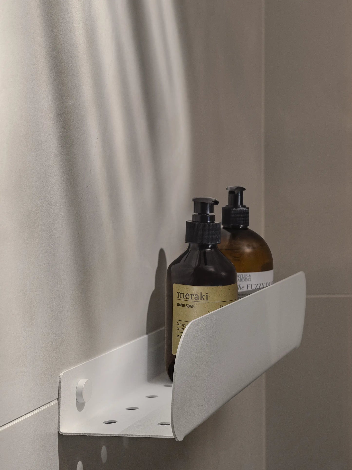 Weiße RAGIO Duschablage mit Rundungen