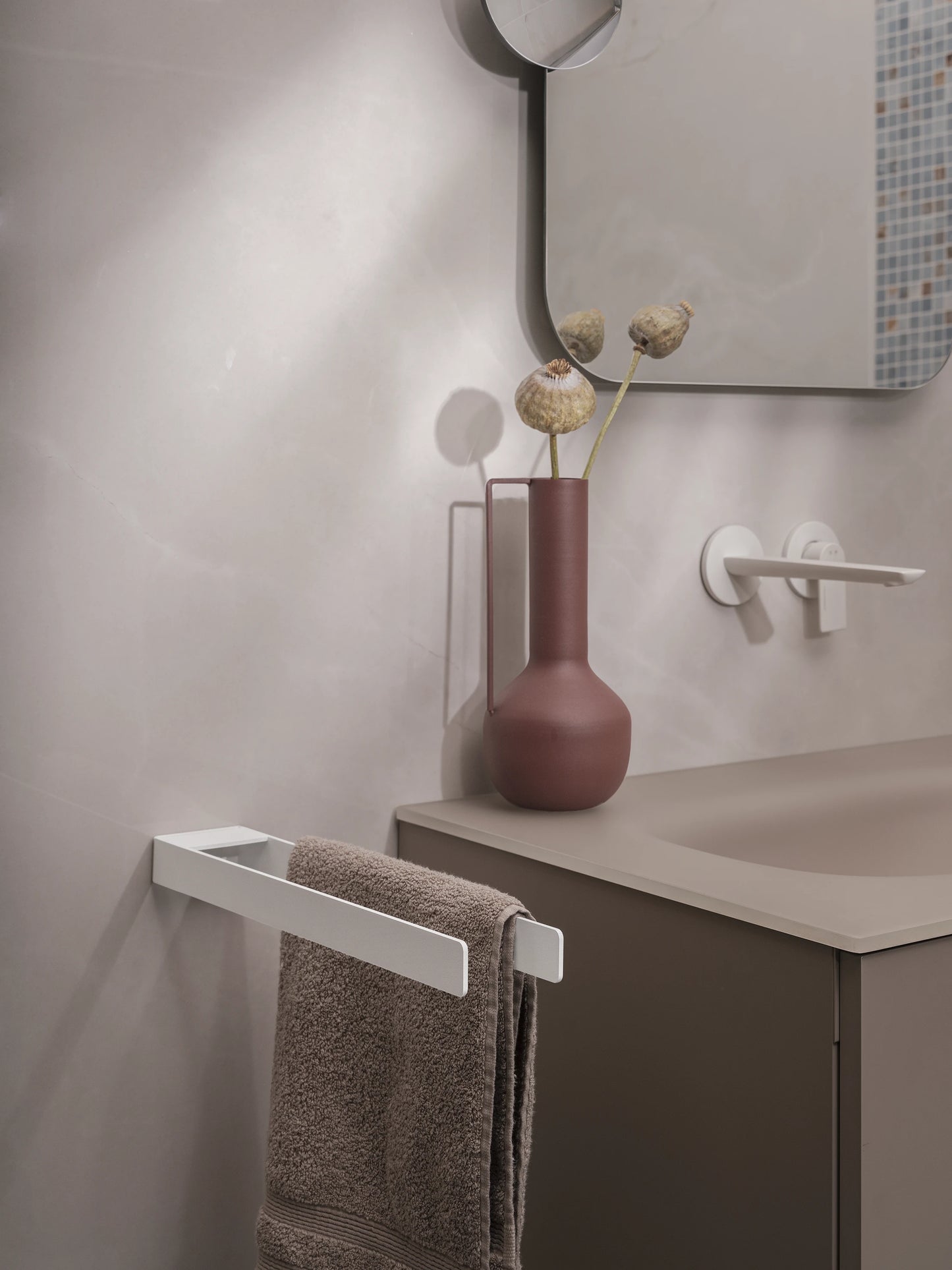 Weißer doppelter Handtuchhalter RICOBI