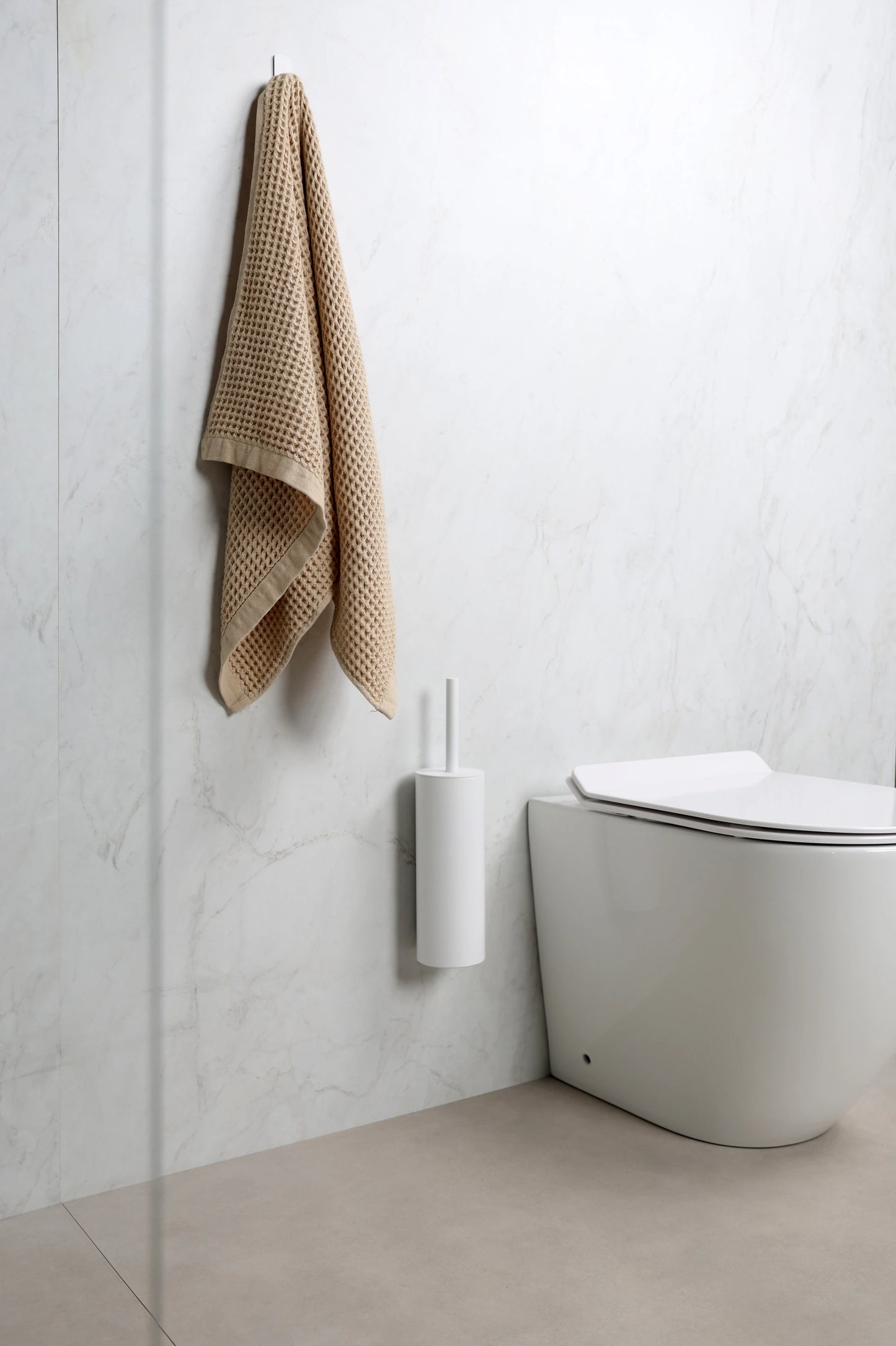 Weiße Toilettenbürste EQULA