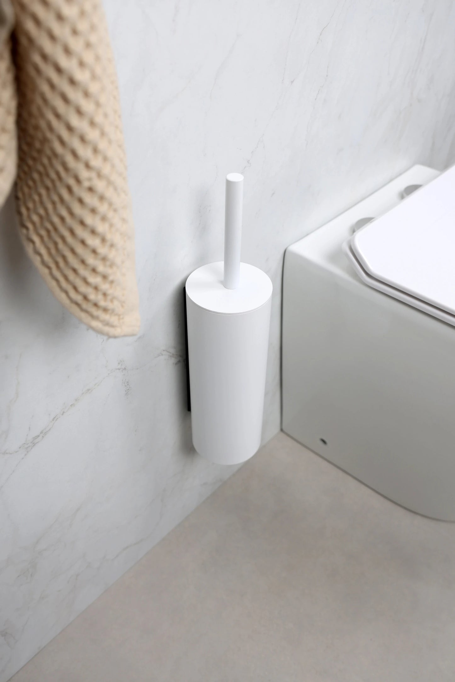 Weiße Toilettenbürste EQULA