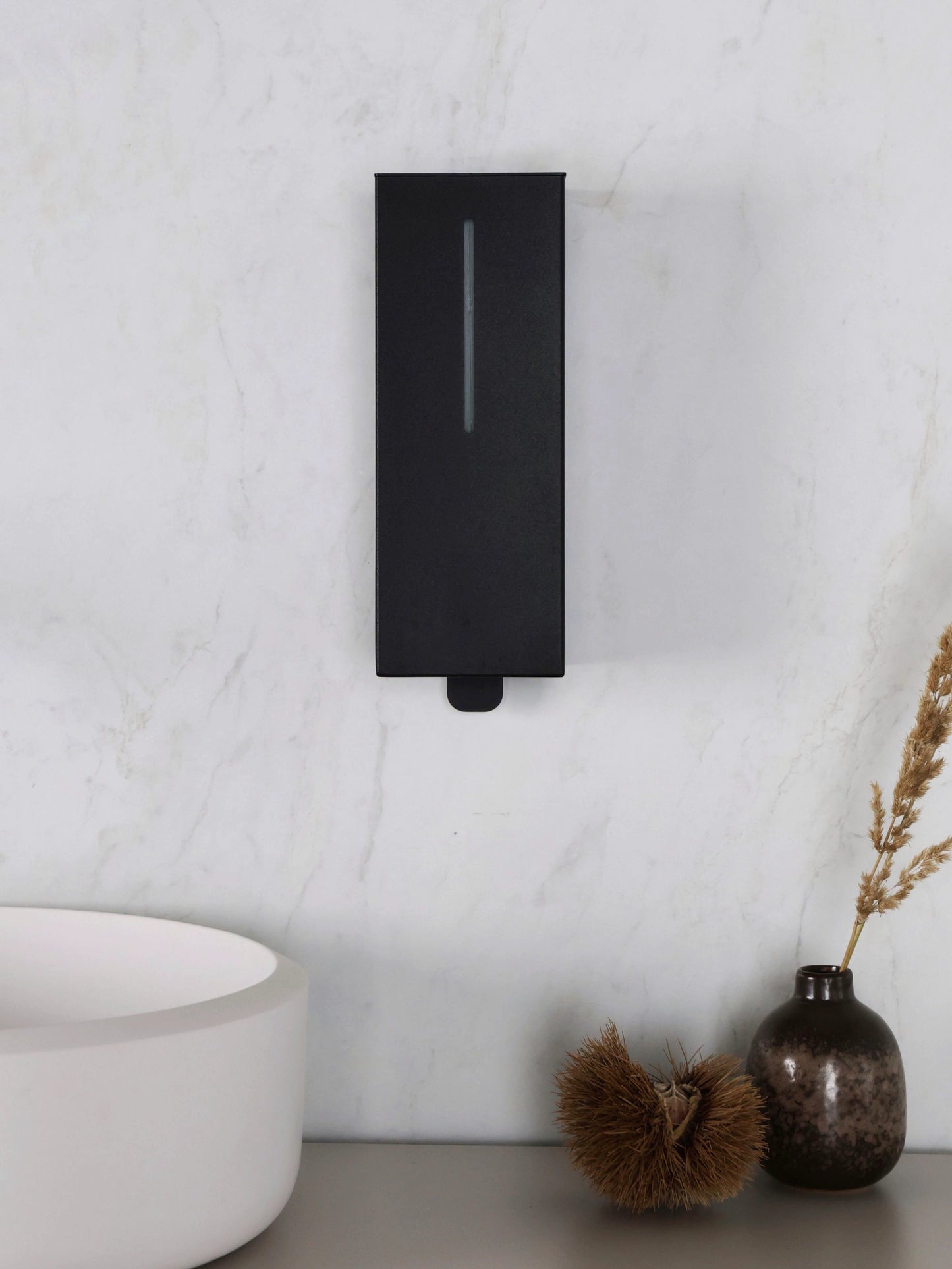 Schwarzer ALVIN Seifenspender