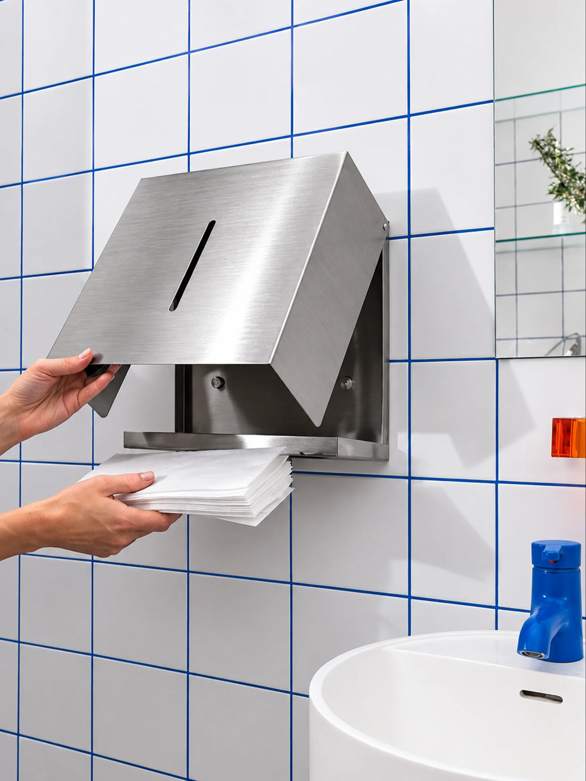 Silber DERBO Papierhandtuchspender