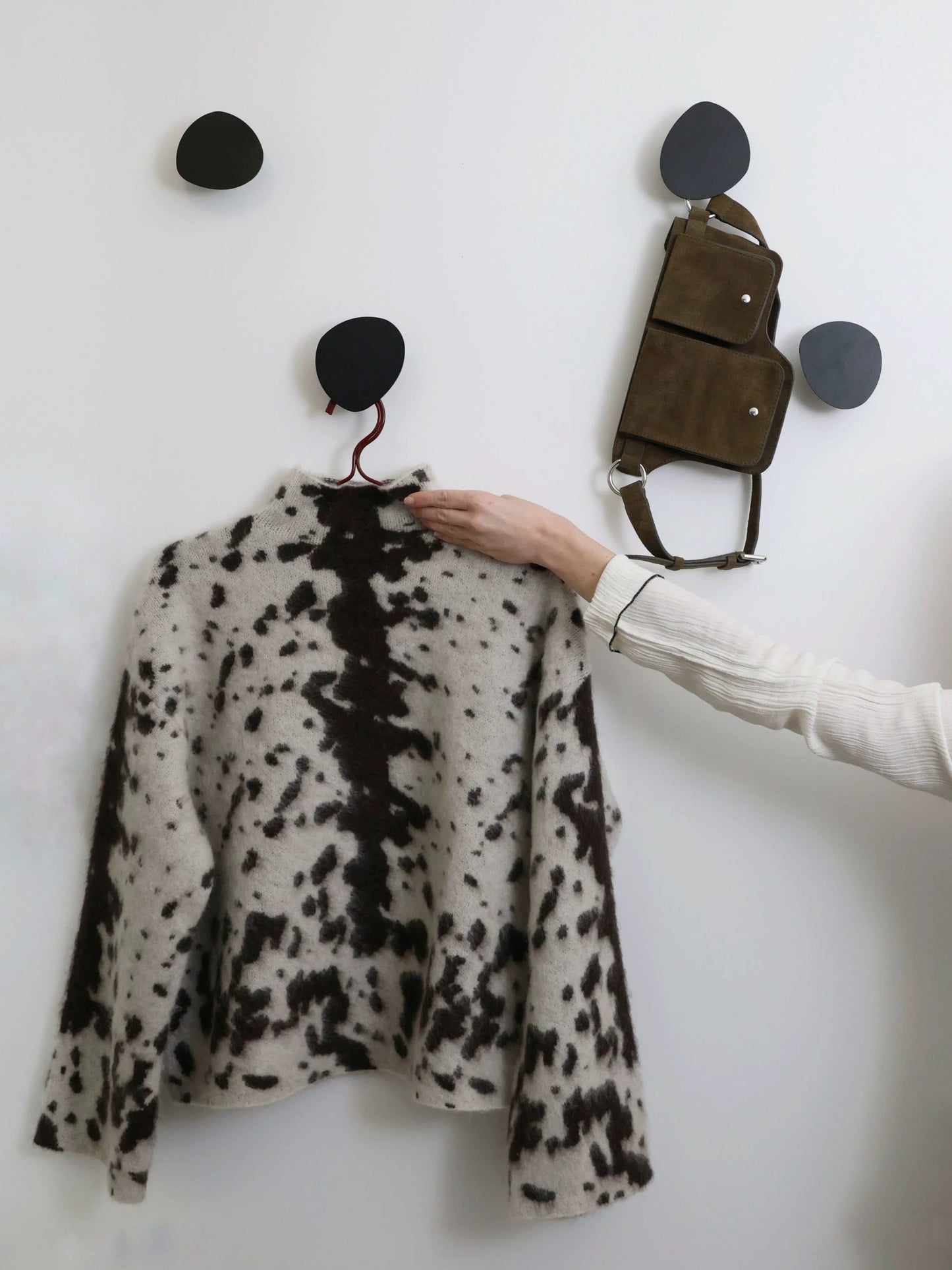 Schwarzer Verschraubter Handtuchhalter RUNAN