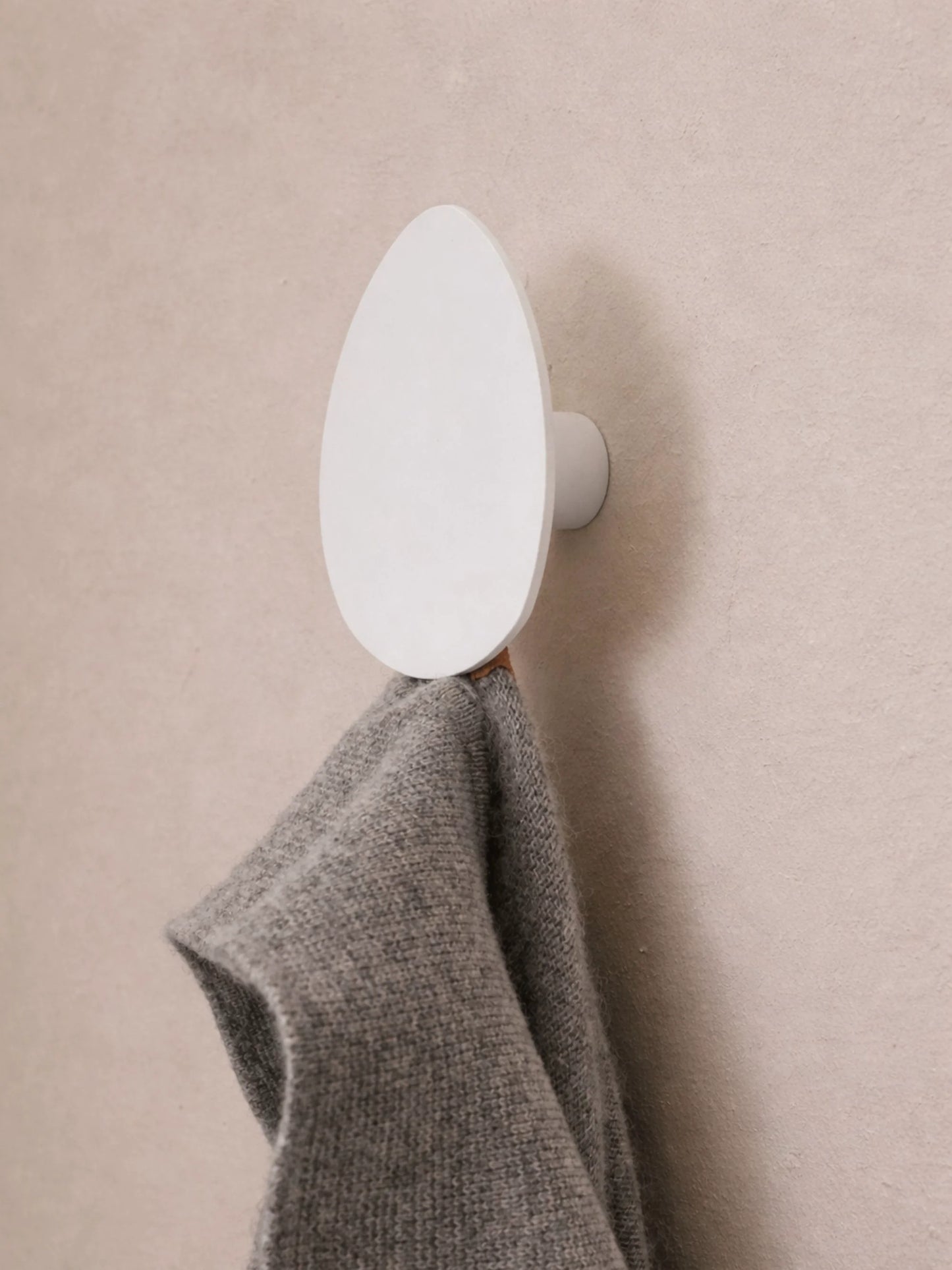 Weißer Verschraubter Handtuchhalter RUNAN